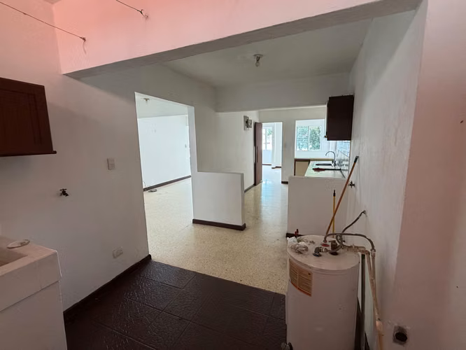 SE ALQUILA APARTAMENTO AMPLIO EN 2DA PLANTA, ROHRMOSER, PAVAS, SAN JOSÉ  - Imagen 4