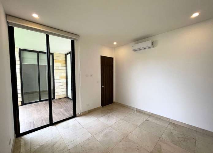 Venta Casa de Lujo en Valle del Sol | 452m² | 3 Habs + Campo Golf - Imagen 4