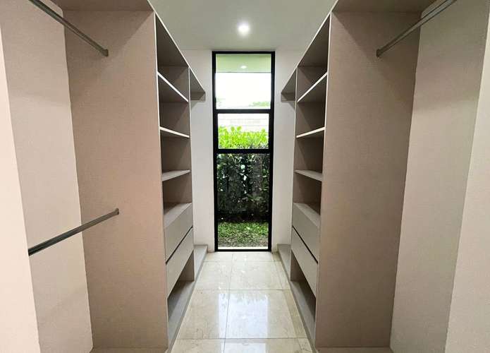 Venta Casa de Lujo en Valle del Sol | 452m² | 3 Habs + Campo Golf - Imagen 5