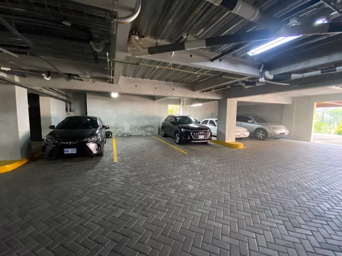 Apartamento de 3 habitaciones en Terrazas de Ayarco, Curridabat
