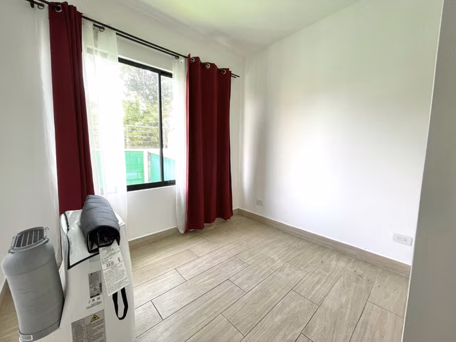 VENTA DE CASA EN CONDOMINIO BALI GUACHIPELÍN, SANTA ANA - Imagen 7