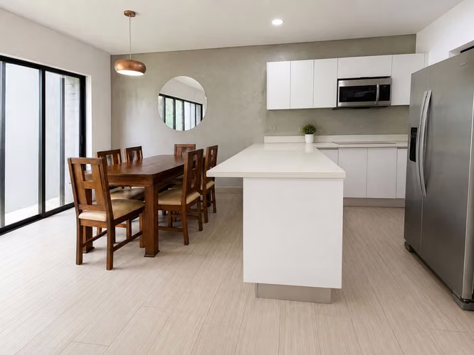 VENTA DE CASA EN CONDOMINIO BALI GUACHIPELÍN, SANTA ANA