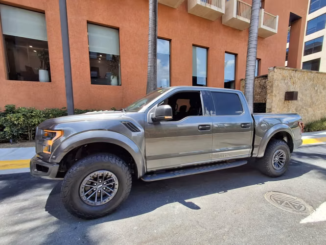 Ford F150 Raptor 2019