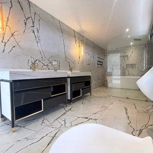 Casa + Aparta-estudio en Escazú | Alquilada en $3,500 | Lote 459m² - Imagen 2