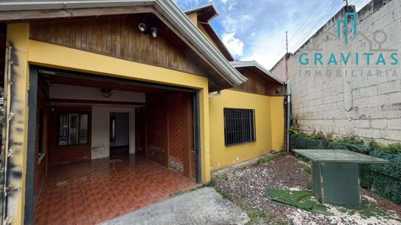 Venta de casa en Ipis, Guadalupe 304m2 ID 2066