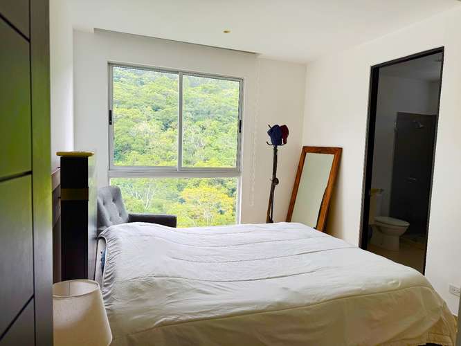Penthouse de 223 m² con hermosas e impresionantes vistas a las montañas en Bosques de Escazú