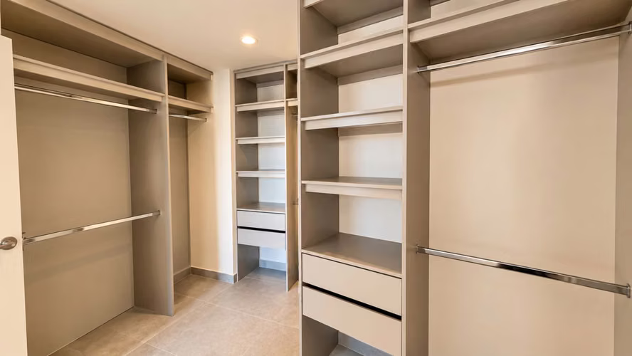 ALQUILER DE APARTAMENTO CON LINEA BLANCA/ SABANA NORTE - Imagen 10