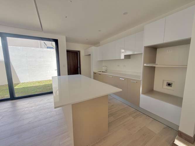 Casa Nueva en Venta en Santa Ana Urbano – Estrene en Enero- HGM - Imagen 16