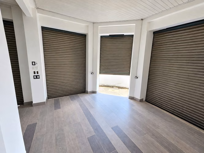 LOCAL COMERCIAL ESQUINERO EN ALQUILER  53 m² – SAN JOSÉ CENTRO - Imagen 3
