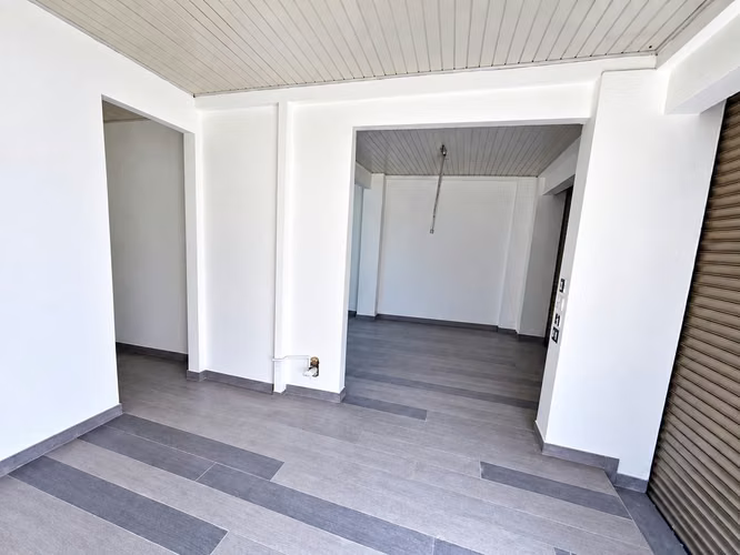 LOCAL COMERCIAL ESQUINERO EN ALQUILER  53 m² – SAN JOSÉ CENTRO - Imagen 2