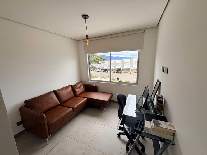 *Venta de Casa en Condominio en Santo Domingo de Heredia - Imagen 10