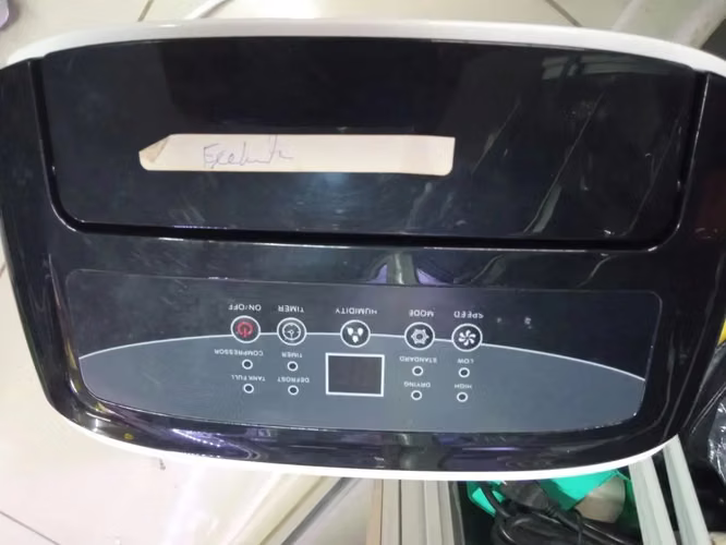 VACPLUS deshumidificador de hogar nuevo de exhibicion  1,350L  cod3464 asch - Imagen 2