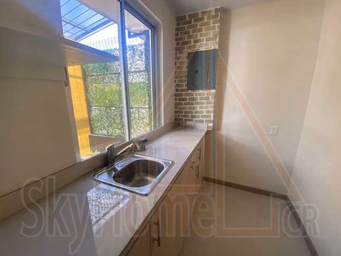 1224367 / Apartamento en alquiler / San Francisco de Dos Ríos / Nuevo a estrenar / Seguro