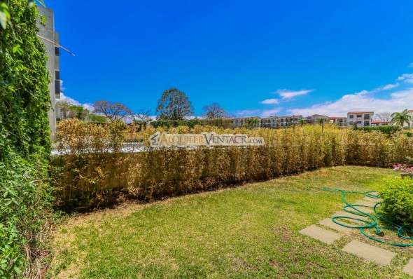 APARTAMENTO CON JARDIN GRANDE EN SPORTIVA SKYHOMES CARIARI - Imagen 13