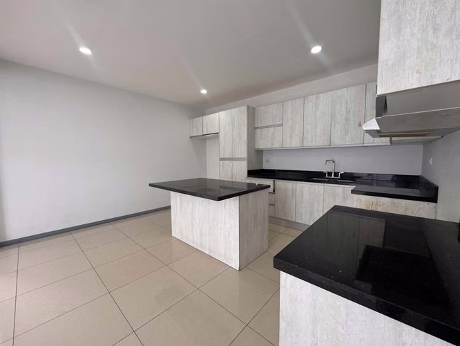 Venta de casa Condominio Exclusivo de Solo 6 Unidades - Imagen 14