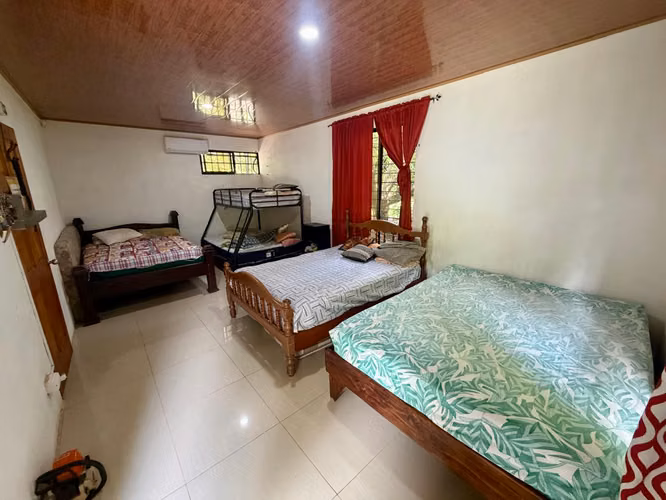 Casa de 2 cuartos con piscina, rancho y amplio terreno - A pocos minutos de la playa - Labrador, San Mateo, Alajuela - Imagen 5
