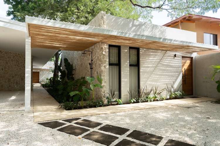 Venta de residencia con Piscina Privada y Casita Independiente - Imagen 4
