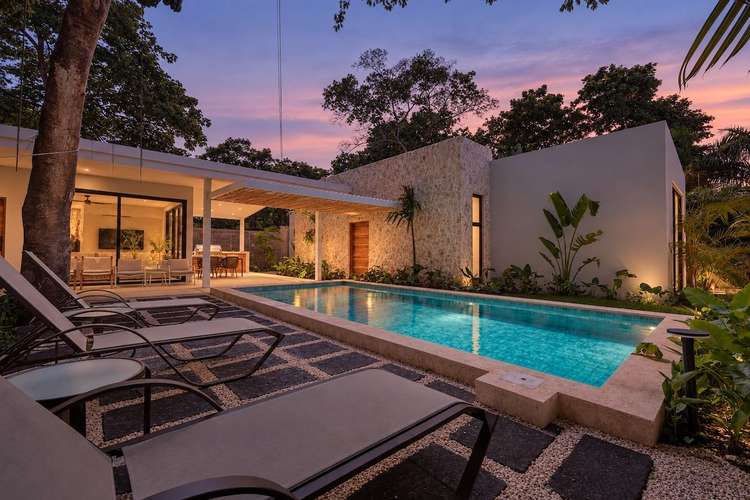 Venta de residencia con Piscina Privada y Casita Independiente - Imagen 2