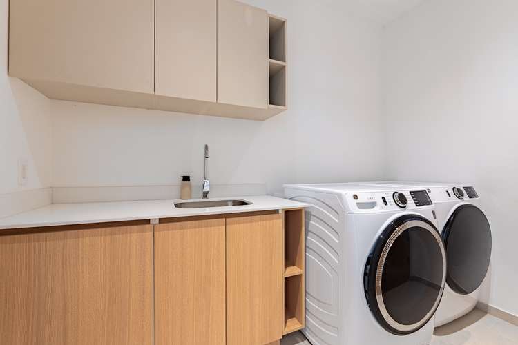 Venta de residencia con Piscina Privada y Casita Independiente - Imagen 14