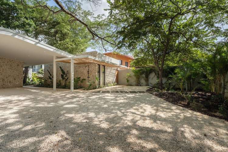 Venta de residencia con Piscina Privada y Casita Independiente - Imagen 3