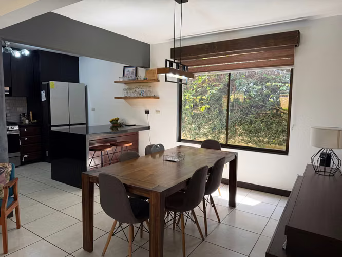 Vendo casa en Condominio La Ladera Tournón-Heredia, 1 habitación primer nivel con baño - Imagen 10