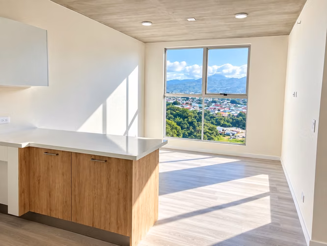 SE ALQUILA APARTAMENTO CERCA DE LA UCIMED DE 2 HABITACIONES CON LINEA BLANCA - Imagen 5