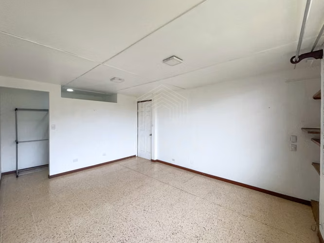 Apartamento en Primer Piso con Servicios Incluidos | Cristo de Sabanilla - Imagen 12