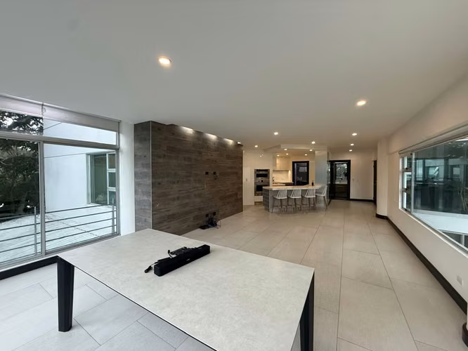 Escazu, cerca La PACO, hermoso-lujoso-amplio 140m2, L.Blanca, 3 hab, 2.5 baños, amenidades. - Imagen 8