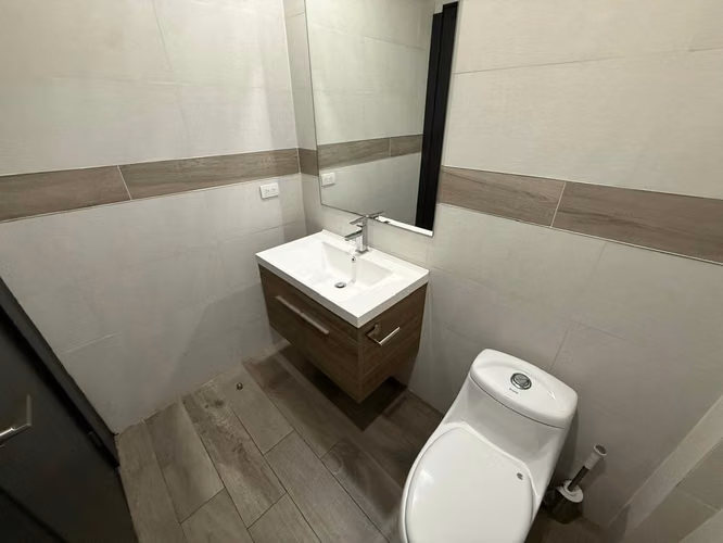 Escazu, cerca La PACO, hermoso-lujoso-amplio 140m2, L.Blanca, 3 hab, 2.5 baños, amenidades. - Imagen 5