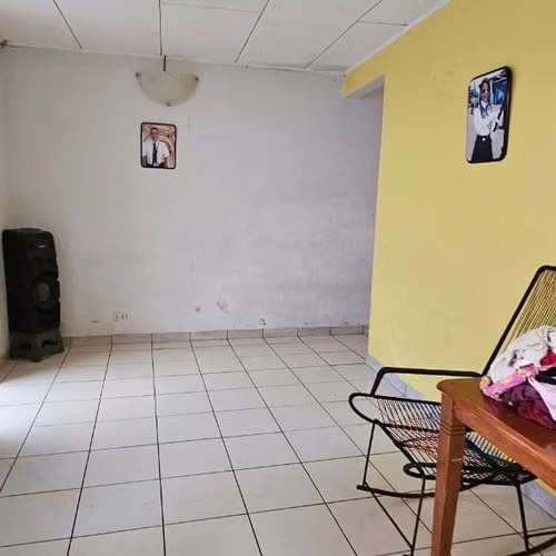 VENTA DE 2 CASAS EN SERVIDUMBRE A 5 MINUTOS DEL MALL OXIGENO EN MERCEDES SUR DE HEREDIA - Imagen 4