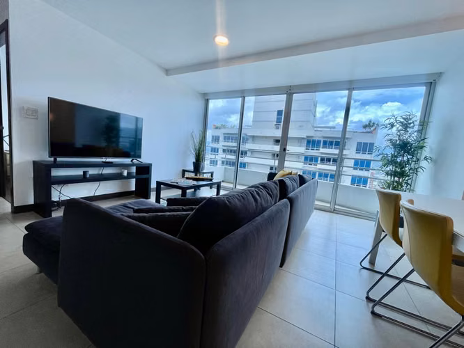 PASEO COLÓN APARTAMENTO AMOBLADO CON PARQUEO EN TORRE 70M2 DE DISEÑADOR - Imagen 6
