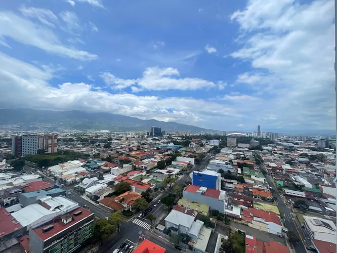 PASEO COLÓN APARTAMENTO AMOBLADO CON PARQUEO EN TORRE 70M2 DE DISEÑADOR - Imagen 18