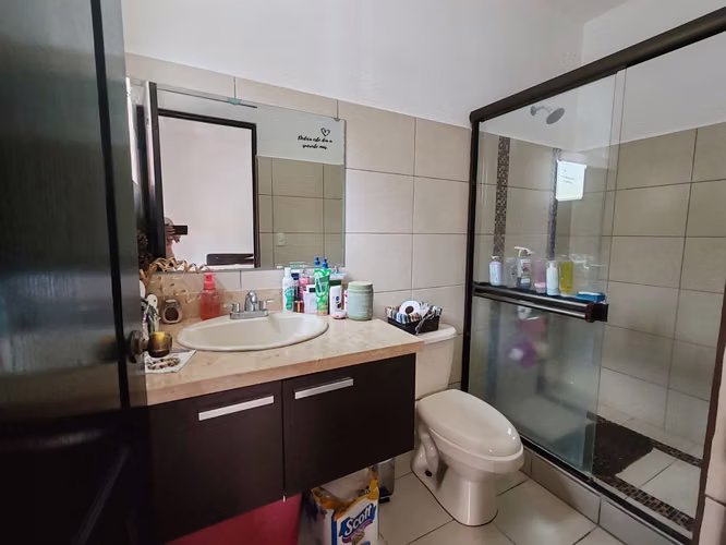 Venta Bellísimo apartamento en Condominio selecto Tres Rios - Imagen 9