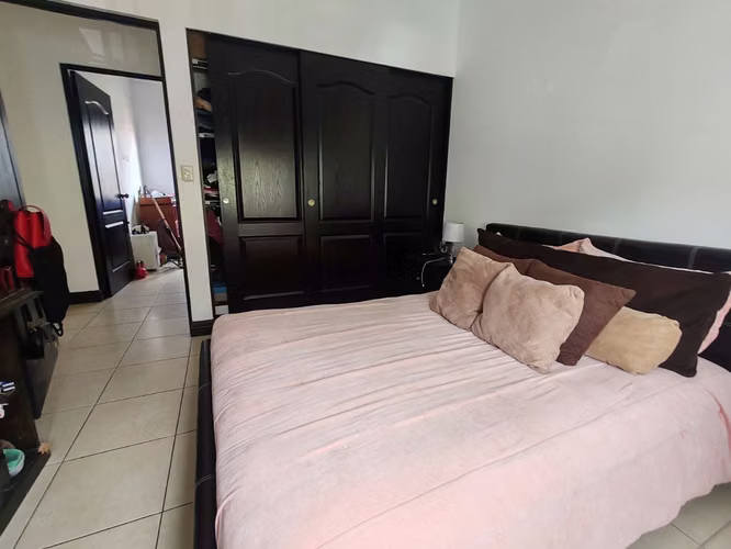 Venta Bellísimo apartamento en Condominio selecto Tres Rios - Imagen 7