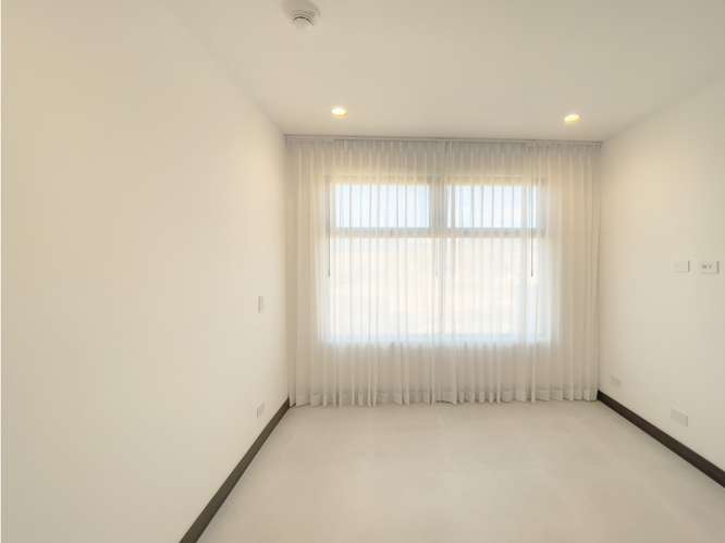 Amplio apartamento en Guachipelín, Escazú - Imagen 5