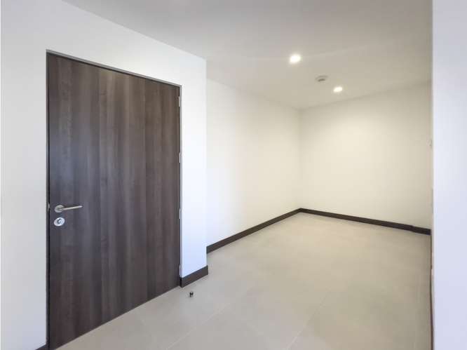 Amplio apartamento en Guachipelín, Escazú - Imagen 8