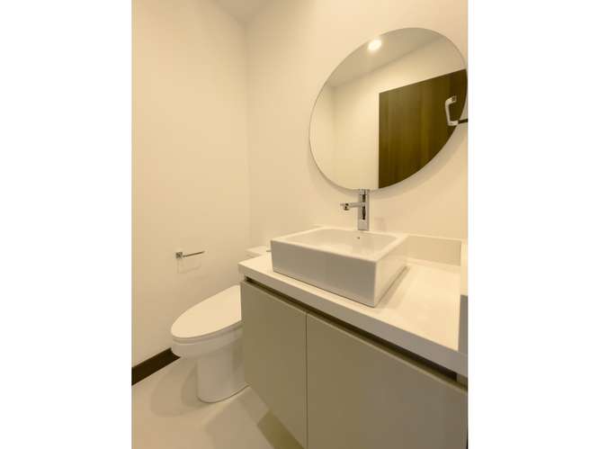 Amplio apartamento en Guachipelín, Escazú - Imagen 4