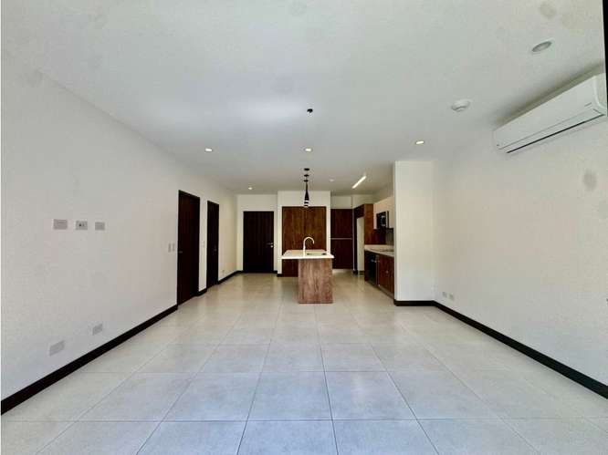 Amplio apartamento en Guachipelín, Escazú - Imagen 2