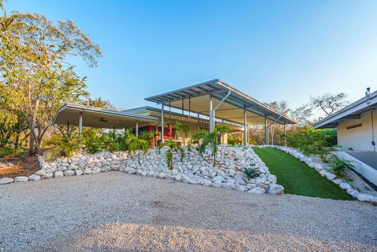Brand new 8-Bedroom Luxury Estate in Playa Negra, Guanacaste