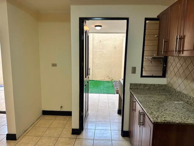 Venta de casa en condominio en Santa Ana centro  - Imagen 10