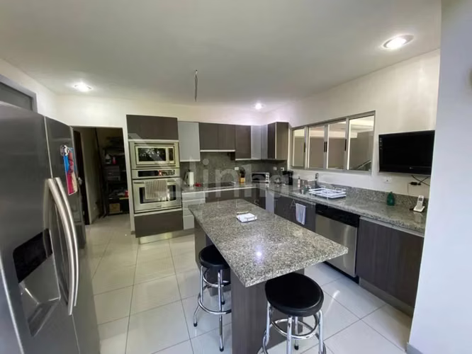  Alquiler de Casa amueblada en Condominio Ciudad Colón