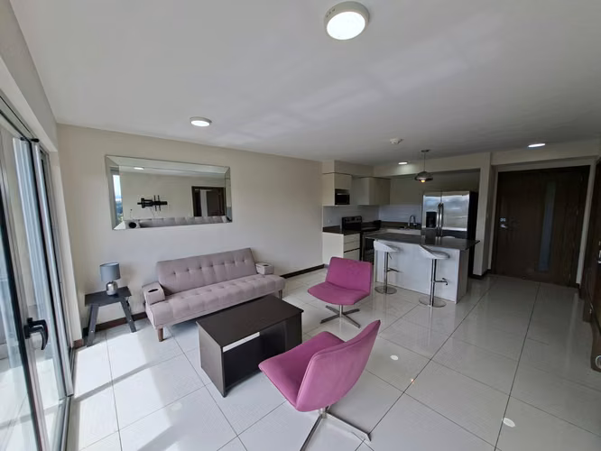 Alquiler de apartamento equipado y amueblado en Torre Azenza - Imagen 2