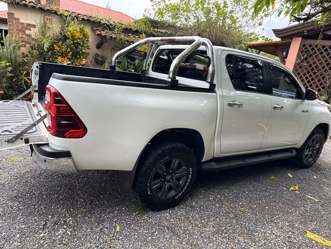 Toyota Hilux 2.8L - Purdy