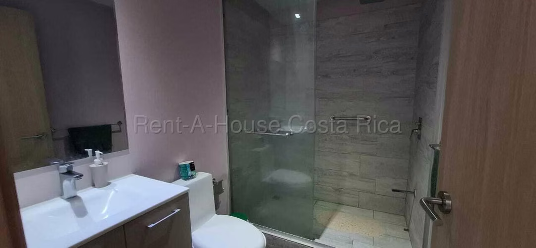 Alquiler de Apartamento en Barrio Escalante. - Imagen 17