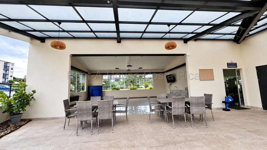 Venta de Apartamento en Curridabat-Granadilla.  - Imagen 10