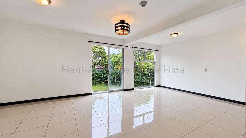 Venta de Apartamento en Curridabat-Granadilla.  - Imagen 4