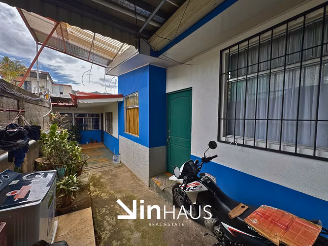 Venta de propiedad con 4 casas y un apartamento en Aserrí  -EU (ID43588) - Imagen 5
