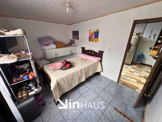 Venta de propiedad con 4 casas y un apartamento en Aserrí  -EU (ID43588) - Imagen 7
