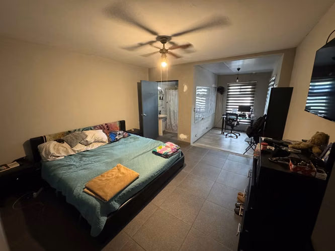 Venta de casa con dos apartamentos en condominio en San Antonio, Desamparados-EU (ID43637) - Imagen 12