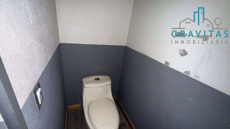 Local comercial en alquiler en Pinares (En plaza comercial) ID 2070 - Imagen 13